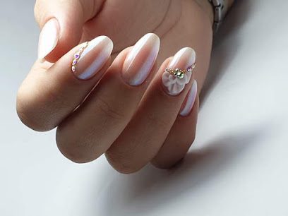 Alexis Nails