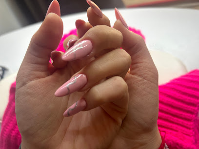 Aloni’s Salon & beauty cosmetics