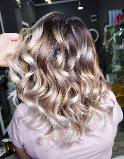 BLANCHETTE Hair & Beauty Studio