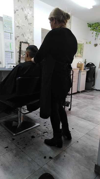 Chic Salon