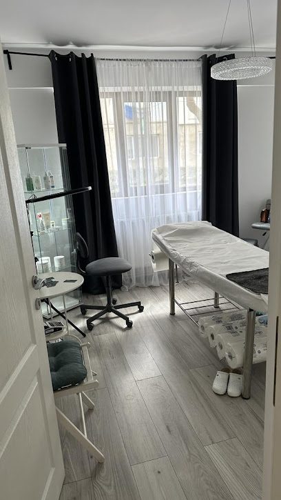 Christine Beauty Studio