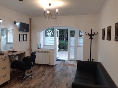 DeMarco Beauty Salon