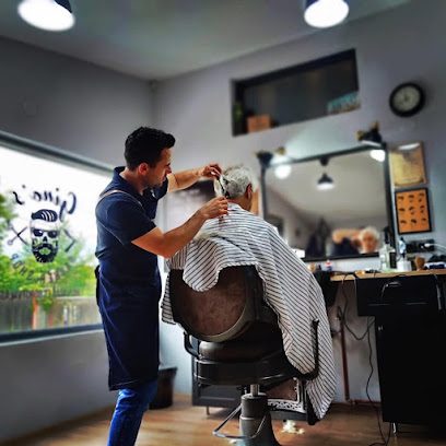 Gino's Barber Shop / Borbélyműhely Kézdivásárhely