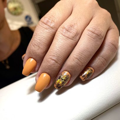 Happy Nails