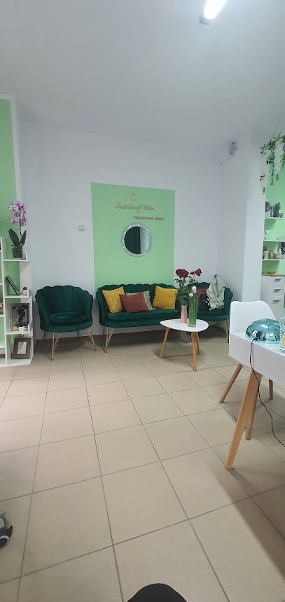 Insta Beauty Salon