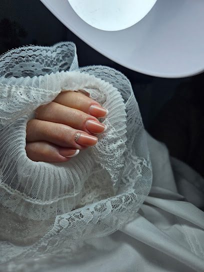 Ionut Barbershop&Claudia nails