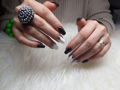 Linda Nails