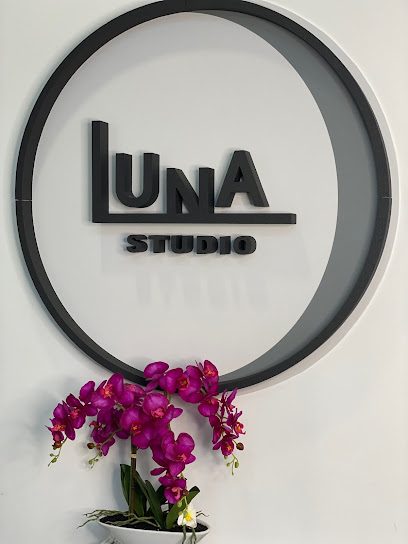 Luna Studio