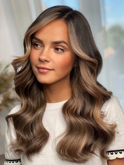 Madalina Panduru Hairstylist