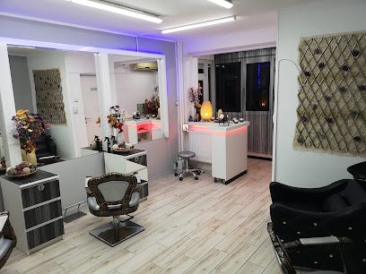 Mag of beauty salon