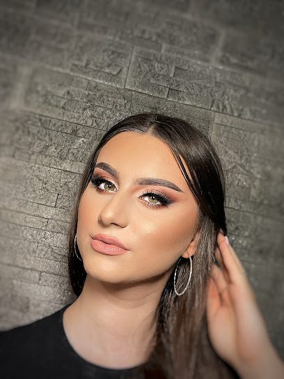 Makeup Studio Cosmina Stratulat