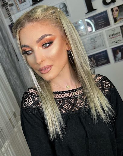 Makeup&Beauty Aurora Iftim