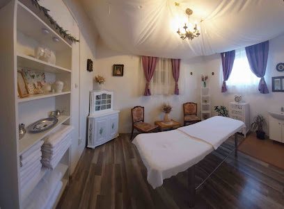 Mohini Boutique Salon