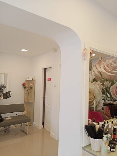 SALON ADELA ELENICO