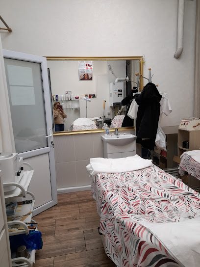 Salon ADORA