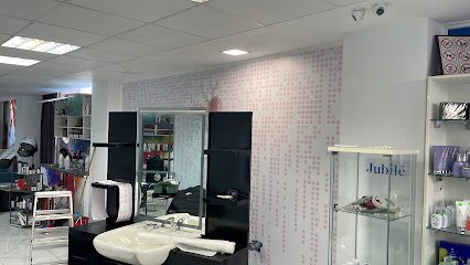 Salon Carina Munteanu