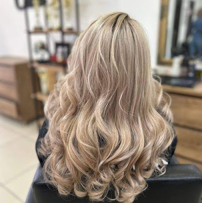 Salon Cava