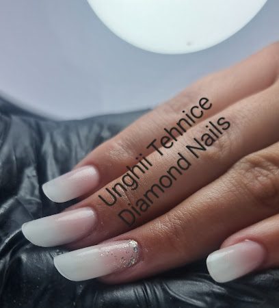 Salon Diamond Nails