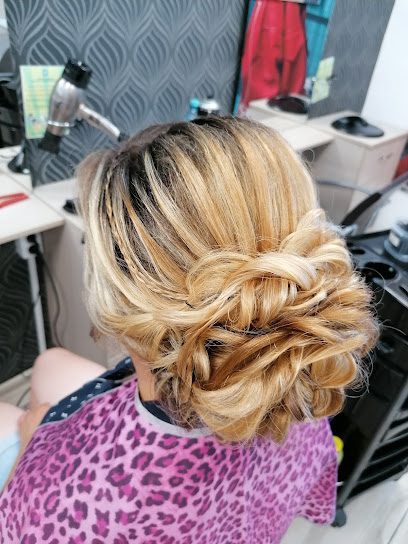 SALON PRETTY