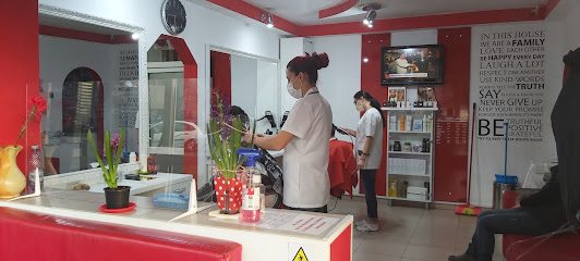 Salon Tineretului