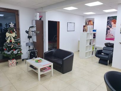 TRIO STYLE STUDIO