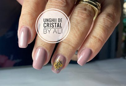 Unghii de Cristal