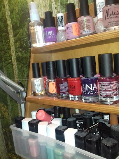 Zina Salon